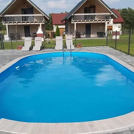 Letniskowe Malina 4 *